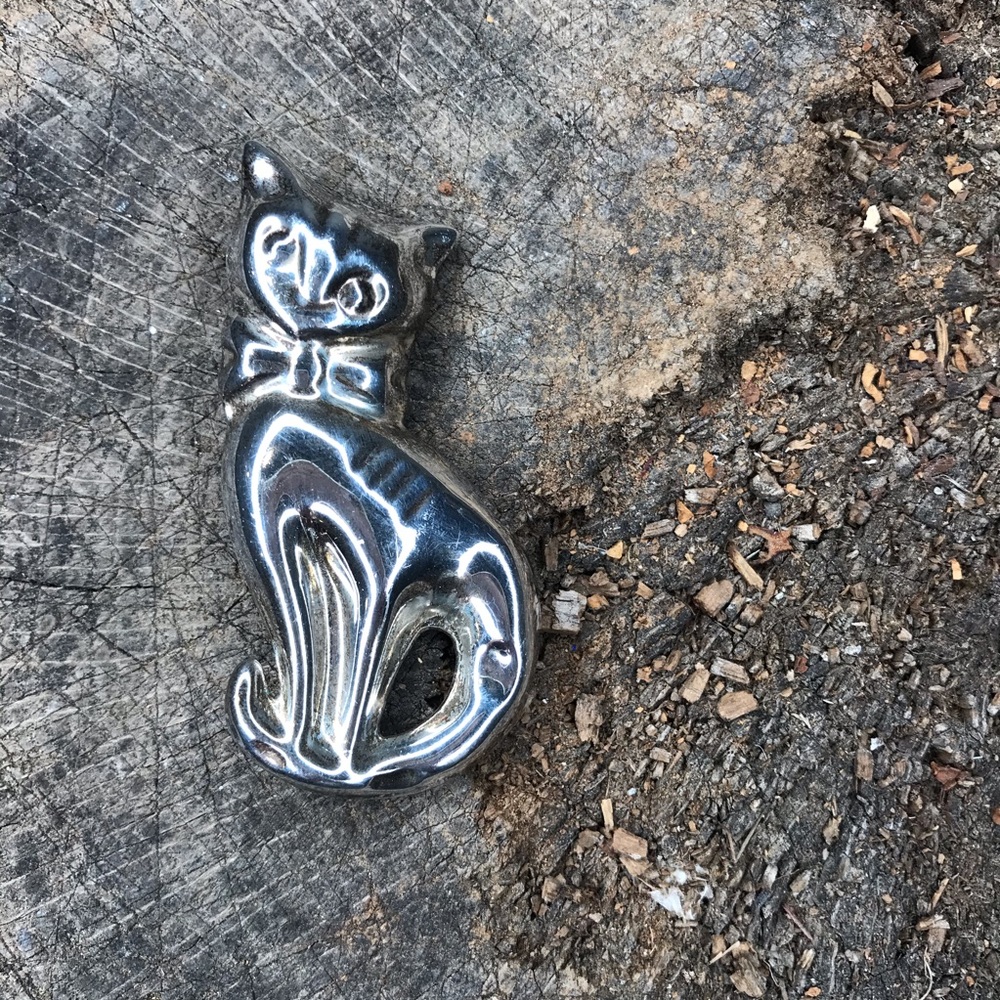 Taxco vintage sterling cat pin Mexican silver - Picture 3 of 8